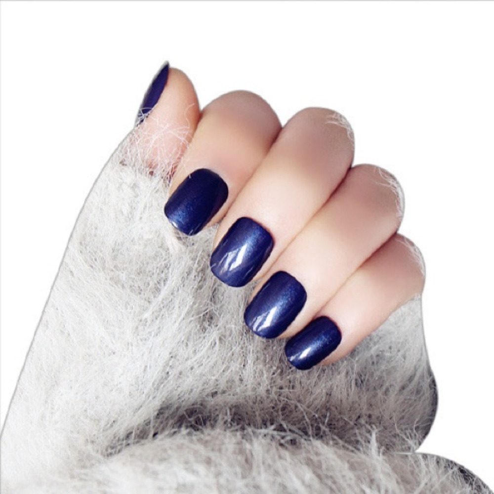 Beautiful Press-on Nails for women